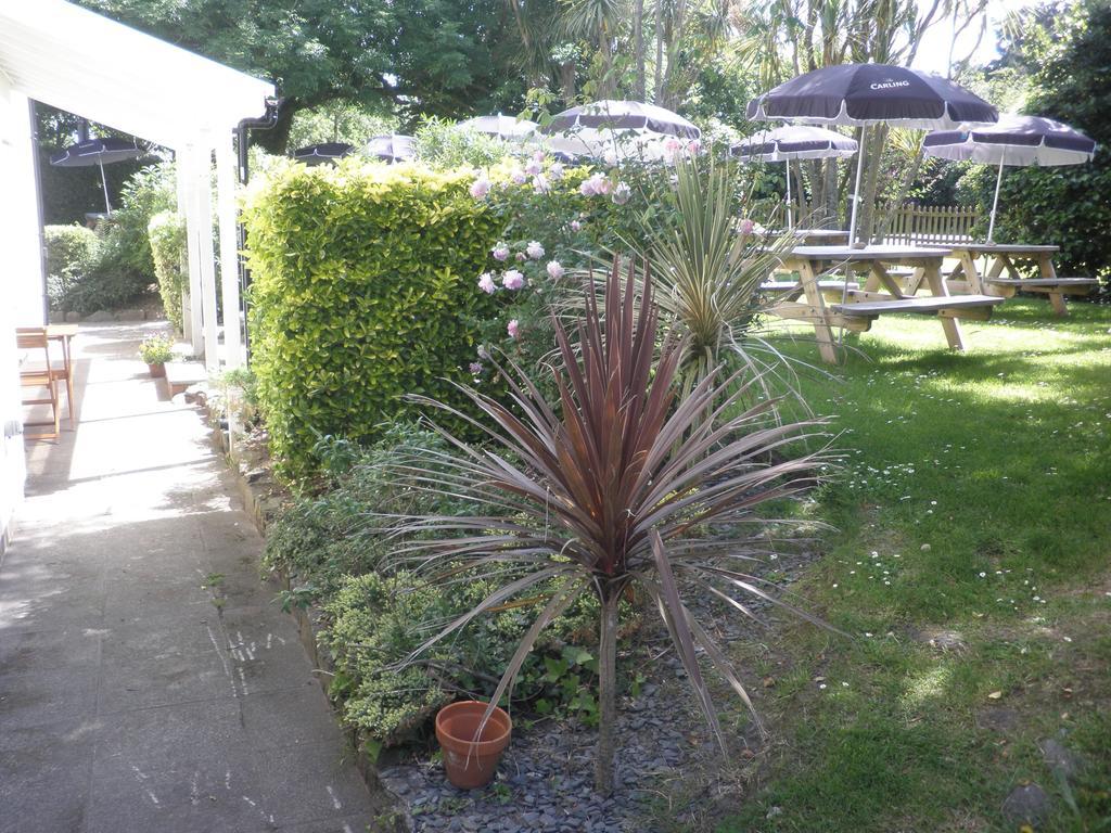 Longfrie Inn Saint Saviour Exterior foto