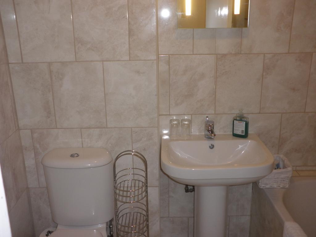 Longfrie Inn Saint Saviour Zimmer foto