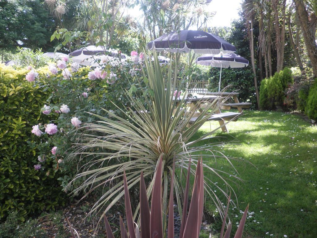Longfrie Inn Saint Saviour Exterior foto